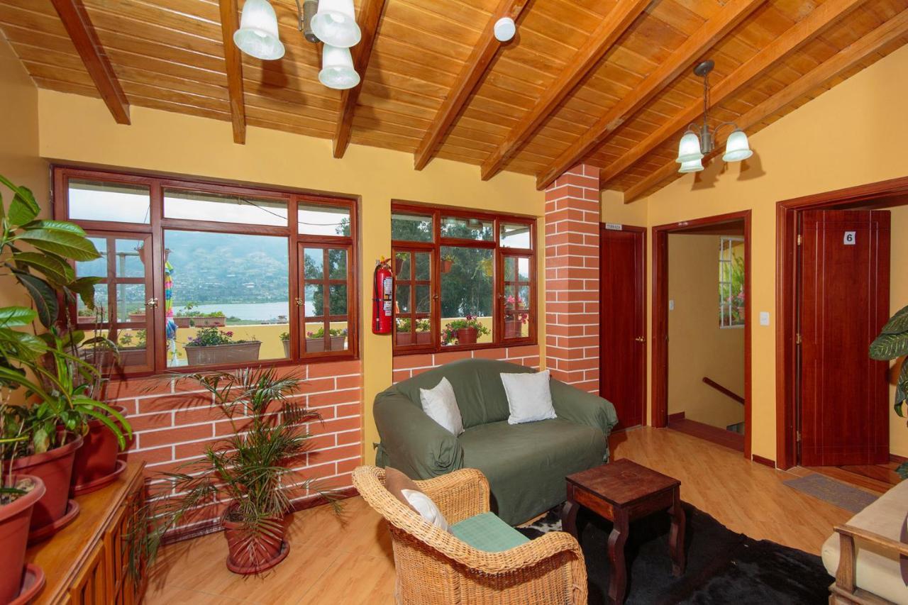 Casa De Luis Panzió Otavalo Kültér fotó